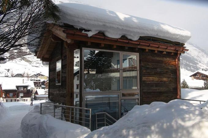 Suitenhotel Zurbriggen Zermatt Exterior photo
